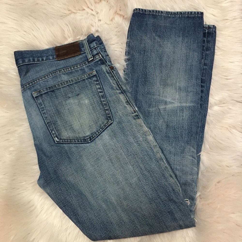 J crew mens 32 x 32 distressed straight leg jeans